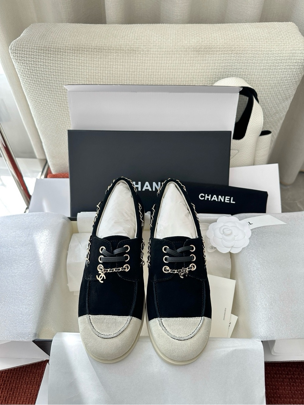 Good Chanel Black and Beige Suede Chain-Trim Lace-Up Sneakers